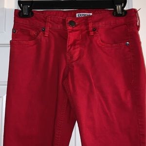 Express woman’s red jean jeggings